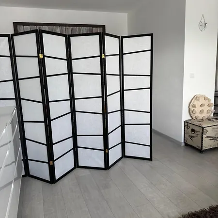 Daire Beautiful In The Center Of